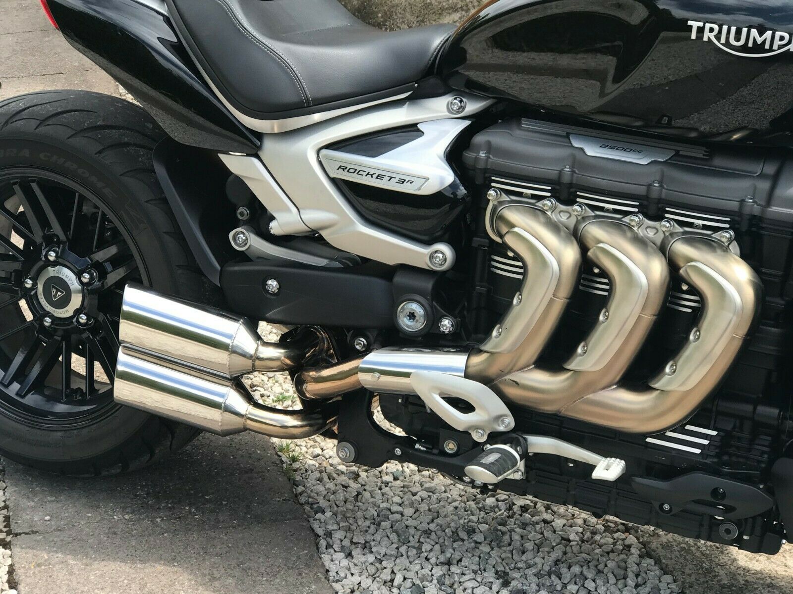 Triumph Rocket 3 2.5 R and GT daveplattexhausts